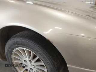 2004 Chrysler Concorde LXi z VIN 2C3HD36M84H633872, wystawiony jako IAAI lot #42167948 z przebiegiem 185 395 mil mil oraz . Historia ofert i sprzedaży dostępna na DreamBid. Obrazek 6.