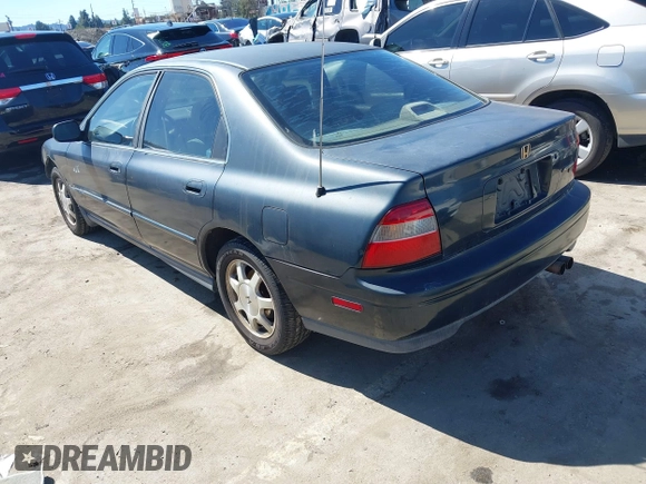 1994 Honda Accord EX with VIN JHMCD5652RC096984, listed as a IAAI auction lot 41734743 with 199,052 mi miles. Bid and sale history available at carsss.com. Image 3.