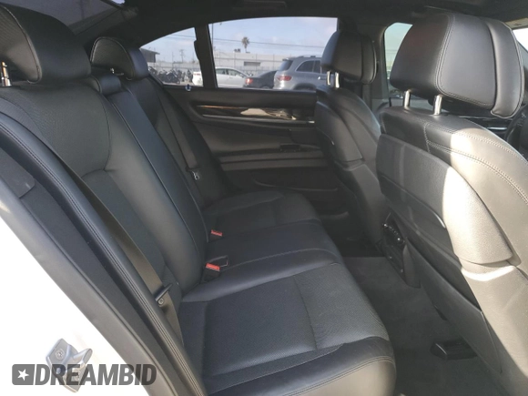 2014 BMW 7 Series 750i с VIN WBAYA8C53ED499850, выставлен на аукционе Copart как лот 43049625 с пробегом 85 780 миль миль и Списание • Salvage title. История ставок и продаж доступна на DreamBid. Изображение 11.