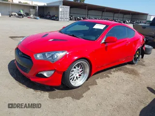 2014 Hyundai Genesis Coupe R-Spec z VIN KMHHT6KD3EU113885, wystawiony jako IAAI lot #42180909 z przebiegiem 65 272 mil mil oraz . Historia ofert i sprzedaży dostępna na DreamBid. Obrazek 2.