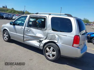 2008 Chevrolet Uplander LT w/1LT with VIN 1GNDV33188D189856, listed as a IAAI auction lot 39227761 with 114,298 mi miles. Bid and sale history available at carsss.com. Image 3.