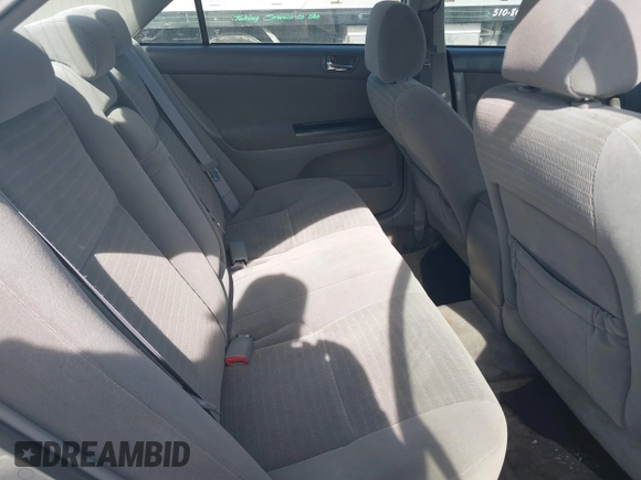 2006 Toyota Camry STD z VIN 4T1BE30K66U730117, wystawiony jako IAAI lot #41885289 z przebiegiem 201 541 mil mil oraz . Historia ofert i sprzedaży dostępna na DreamBid. Obrazek 8.
