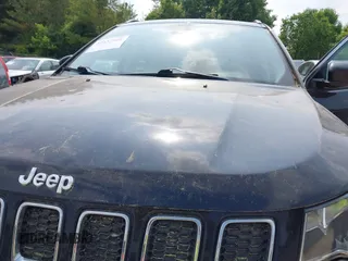 2017 Jeep Compass Latitude with VIN 3C4NJDBBXHT616909, listed as a IAAI auction lot 42457501 with 110,326 mi miles and . Bid and sale history available at DreamBid. Image 6.