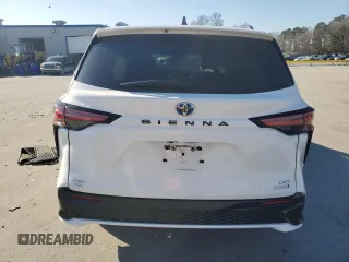 2021 Toyota Sienna XSE with VIN 5TDDRKEC8MS053408, listed as a Copart auction lot 43461845 with Not Provided miles and Salvage Title. Bid and sale history available at DreamBid. Image 6.