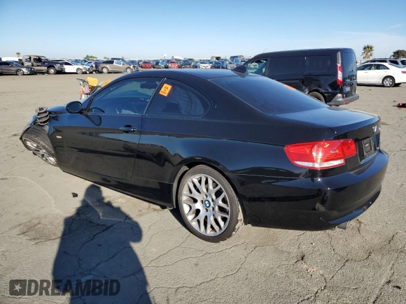 2009 BMW 3 Series 328i with VIN WBAWV13559P121911, listed as a Copart auction lot 82832554 with Not Provided miles and Salvage Title. Bid and sale history available at DreamBid. Image 2.