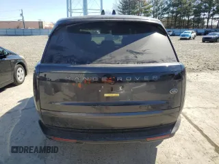2023 Land Rover Range Rover SE z VIN SALKP9E70PA031776, wystawiony jako Copart lot #47582265 z przebiegiem Nie podano mil oraz Szkoda całkowita • Salvage title. Historia ofert i sprzedaży dostępna na DreamBid. Obrazek 6.