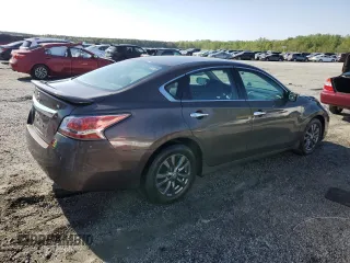 2015 Nissan Altima S with VIN 1N4AL3AP0FC185575, listed as a Copart auction lot 52015805 with 128,262 mi miles and Salvage Title. Bid and sale history available at DreamBid. Image 3.