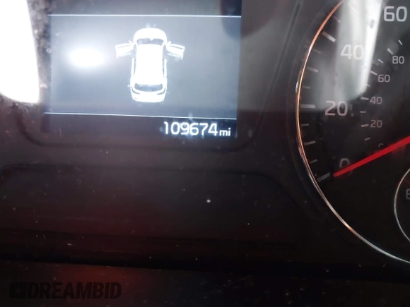 2019 Kia Sorento LX with VIN 5XYPGDA34KG540474, listed as a IAAI auction lot 41287803 with 109,674 mi miles. Bid and sale history available at carsss.com. Image 14.