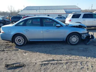 2008 Mercury Sable with VIN 1MEHM40W88G612872, listed as a IAAI auction lot 41549544 with 109,677 mi miles. Bid and sale history available at carsss.com. Image 13.