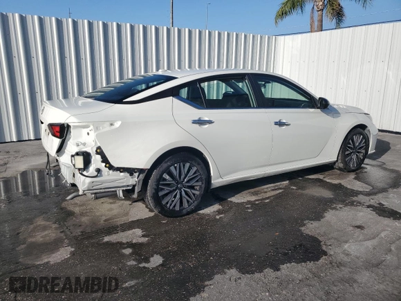 2025 Nissan Altima SV with VIN 1N4BL4DV4SN319166, listed as a Copart auction lot 55099225 with 9,447 mi miles and Clean Title. Bid and sale history available at DreamBid. Image 3.