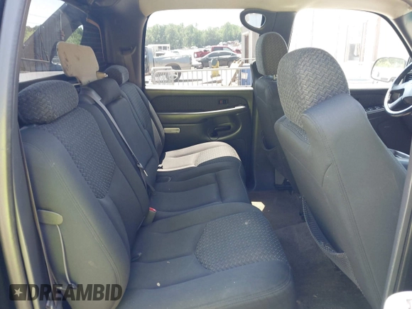 2003 Chevrolet Avalanche with VIN 3GNEC13T03G327322, listed as a IAAI auction lot 42309223 with 223,727 mi miles and . Bid and sale history available at DreamBid. Image 8.