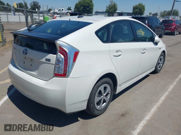 2013 Toyota Prius One z VIN JTDKN3DU6D0352580, wystawiony jako IAAI lot #42244296 z przebiegiem 304 157 mil mil oraz . Historia ofert i sprzedaży dostępna na DreamBid. Obrazek 4.
