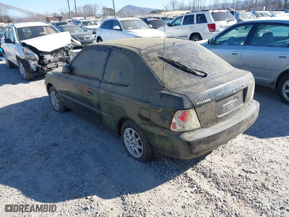 2001 Hyundai Accent GL with VIN KMHCG35C31U144323, listed as a IAAI auction lot 41695996 with NaN miles. Bid and sale history available at carsss.com. Image 3.
