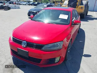 2012 Volkswagen Jetta GLI Autobahn с VIN 3VW4A7AJXCM405540, выставлен на аукционе IAAI как лот 41948873 с пробегом 116 967 миль миль и . История ставок и продаж доступна на DreamBid. Изображение 17.