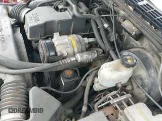 2000 Chevrolet S-10 LS с VIN 1GCCS1947Y8134178, выставлен на аукционе IAAI как лот 42689910 с пробегом 173 931 миль миль и . История ставок и продаж доступна на DreamBid. Изображение 19.