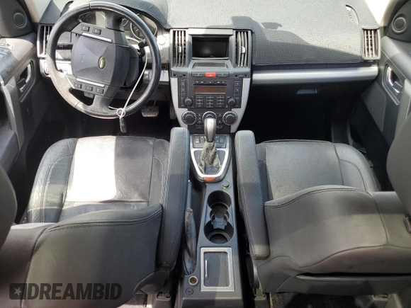 2008 Land Rover LR2 HSE with VIN SALFR24N08H062103, listed as a Copart auction lot 49750025 with 120,759 mi miles and Clean title. Bid and sale history available at DreamBid. Image 8.