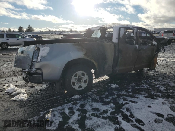 2010 Toyota Tundra 4WD Truck with VIN 5TFUM5F16AX015873, listed as a Copart auction lot 86865444 with 0 mi miles and Salvage Title. Bid and sale history available at carsss.com. Image 3.
