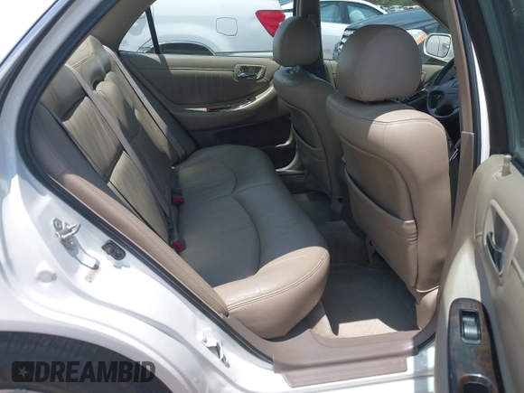 2002 Honda Accord EX z VIN 1HGCG16592A037760, wystawiony jako IAAI lot #42334100 z przebiegiem 271 805 mil mil oraz . Historia ofert i sprzedaży dostępna na DreamBid. Obrazek 8.