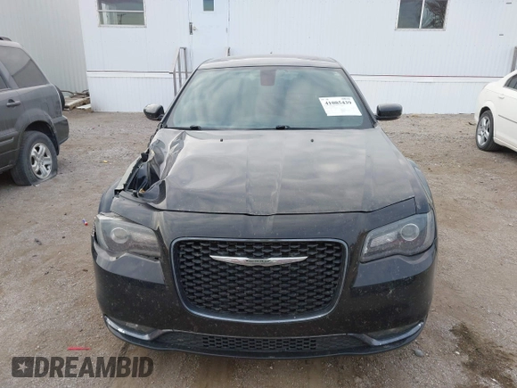 2017 Chrysler 300 S with VIN 2C3CCAGGXHH545101, listed as a IAAI auction lot 41085439 with 147,520 mi miles and . Bid and sale history available at carsss.com. Image 12.