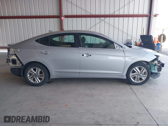 2020 Hyundai Elantra Value Edition z VIN KMHD84LF1LU080709, wystawiony jako IAAI lot #42444385 z przebiegiem 48 331 mil mil oraz . Historia ofert i sprzedaży dostępna na DreamBid. Obrazek 14.