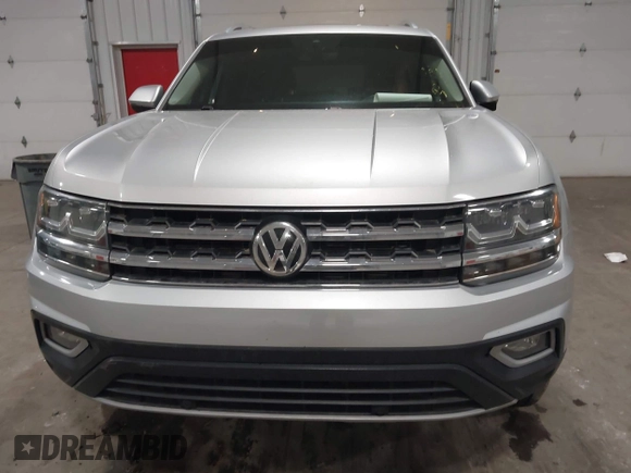 2018 Volkswagen Atlas 3.6L V6 SEL with VIN 1V2MR2CA5JC521172, listed as a IAAI auction lot 41957029 with 108,439 mi miles. Bid and sale history available at carsss.com. Image 12.