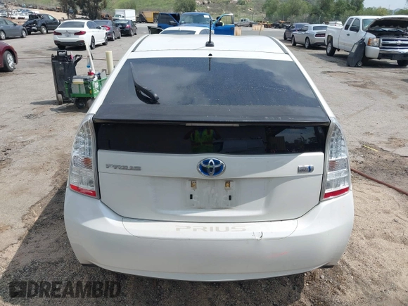 2011 Toyota Prius I with VIN JTDKN3DUXB5355059, listed as a IAAI auction lot 41896288 with 139,068 mi miles. Bid and sale history available at carsss.com. Image 17.