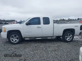 2011 Chevrolet Silverado 1500 Work Truck with VIN 1GCRKPE31BZ444449, listed as a IAAI auction lot 41748673 with 281,971 mi miles and . Bid and sale history available at DreamBid. Image 14.