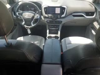 2020 GMC Terrain SLT с VIN 3GKALPEVXLL239592, выставлен на аукционе Copart как лот 61264415 с пробегом 83 180 миль миль и Списание • Salvage title. История ставок и продаж доступна на DreamBid. Изображение 8.