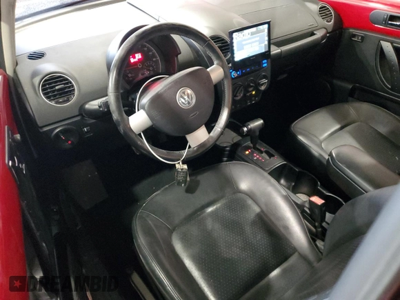 2010 Volkswagen Beetle with VIN 3VWRG3AG9AM017620, listed as a Copart auction lot 51446945 with 120,133 mi miles and Salvage title. Bid and sale history available at DreamBid. Image 8.