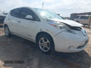 2012 Nissan LEAF SL with VIN JN1AZ0CP5CT017787, listed as a IAAI auction lot 42016039 with 99,647 mi miles. Bid and sale history available at carsss.com. Image 1.