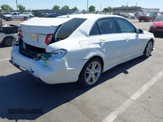 2013 Mercedes-Benz E 350 Luxury with VIN WDDHF5KBXDA764490, listed as a IAAI auction lot 42541763 with 43,428 mi miles and . Bid and sale history available at DreamBid. Image 4.