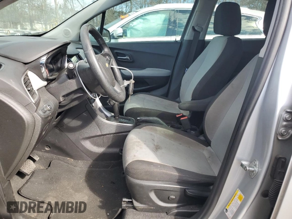 2019 Chevrolet Trax LS with VIN 3GNCJKSB7KL123943, listed as a Copart auction lot 46441505 with 182,707 mi miles and Salvage Title. Bid and sale history available at carsss.com. Image 7.