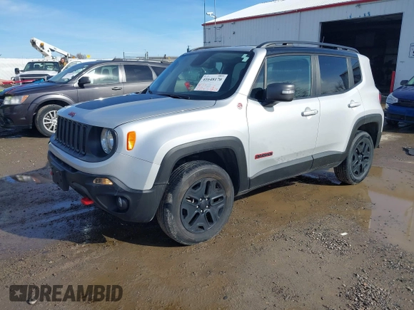 2018 Jeep Renegade Trailhawk with VIN ZACCJBCB6JPH69309, listed as a IAAI auction lot 41648170 with 52,254 mi miles. Bid and sale history available at carsss.com. Image 19.