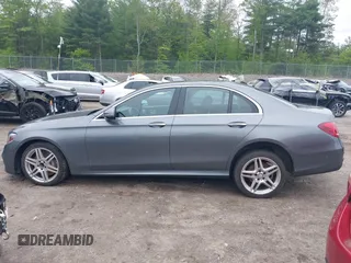 2017 Mercedes-Benz E 300 Luxury with VIN WDDZF4KB3HA081096, listed as a IAAI auction lot 42297801 with 128,798 mi miles and . Bid and sale history available at DreamBid. Image 14.