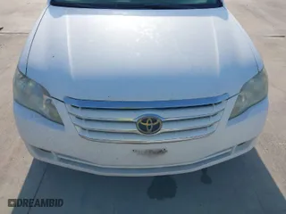2006 Toyota Avalon XL with VIN 4T1BK36B46U102797, listed as a IAAI auction lot 42024722 with 256,717 mi miles. Bid and sale history available at carsss.com. Image 6.