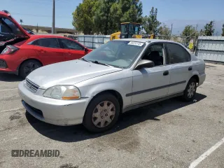1998 Honda Civic LX z VIN 2HGEJ6679WH516728, wystawiony jako Copart lot #58224145 z przebiegiem 191 267 mil mil oraz Szkoda całkowita • Salvage title. Historia ofert i sprzedaży dostępna na DreamBid. Obrazek 1.