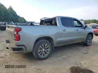 2023 Chevrolet Silverado 1500 RST with VIN 2GCUDEED4P1126097, listed as a Copart auction lot 68518414 with 31,462 mi miles and Salvage Title. Bid and sale history available at DreamBid. Image 3.