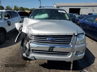 2010 Ford Explorer XLT z VIN 1FMEU6DE9AUA93402, wystawiony jako Copart lot #70621624 z przebiegiem Nie podano mil oraz Szkoda całkowita • Salvage title. Historia ofert i sprzedaży dostępna na DreamBid. Obrazek 5.