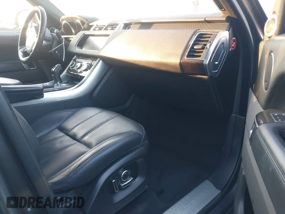 2017 Land Rover Range Rover Sport HSE z VIN SALWR2FK0HA694191, wystawiony jako IAAI lot #41460765 z przebiegiem 44 753 mil mil oraz . Historia ofert i sprzedaży dostępna na DreamBid. Obrazek 5.