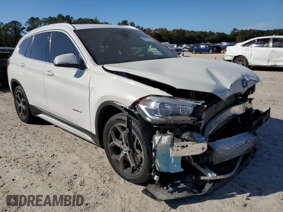 2018 BMW X1 xDrive28i with VIN WBXHT3C39J5K26126, listed as a Copart auction lot 65973652 with 44,059 mi miles. Bid and sale history available at carsss.com. Image 1.