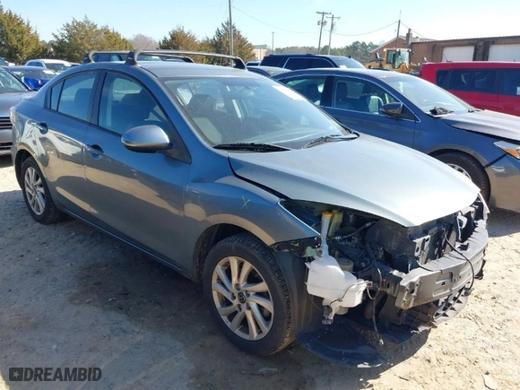 2013 Mazda Mazda3 i Touring with VIN JM1BL1V73D1797808, listed as a IAAI auction lot 41463952 with 133,173 mi miles. Bid and sale history available at carsss.com. Image 1.