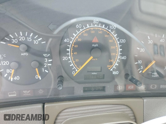 1995 Mercedes-Benz S with VIN WDBGA76E2SA208254, listed as a Copart auction lot 51515445 with 176,840 mi miles and Clean Title. Bid and sale history available at DreamBid. Image 9.