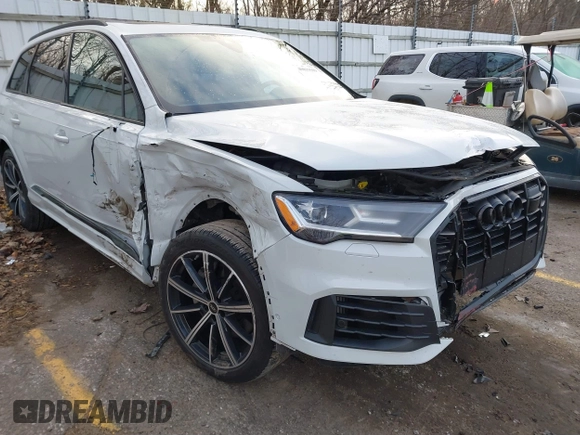 2022 Audi Q7 Premium Plus with VIN WA1LXBF75ND017721, listed as a IAAI auction lot 40819509 with 33,234 mi miles and . Bid and sale history available at DreamBid. Image 6.