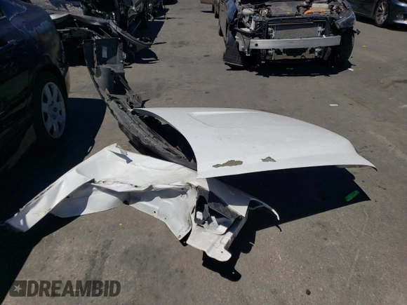 2010 GMC Sierra 1500 with VIN 1GTSCUEA2AZ146485, listed as a Copart auction lot 67342624 with 370,630 mi miles and Salvage Title. Bid and sale history available at DreamBid. Image 12.
