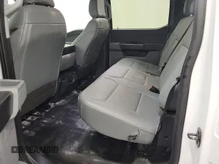 2022 Ford F-150 XL z VIN 1FTFW1ED0NFC41149, wystawiony jako IAAI lot #42785423 z przebiegiem 22 280 mil mil oraz . Historia ofert i sprzedaży dostępna na DreamBid. Obrazek 17.