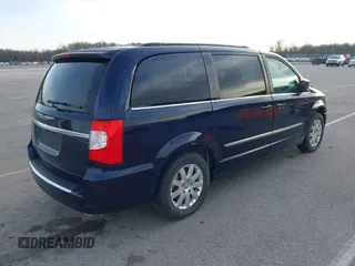 2016 Chrysler Town & Country Touring with VIN 2C4RC1BG8GR185588, listed as a IAAI auction lot 41990133 with 153,554 mi miles and . Bid and sale history available at DreamBid. Image 4.