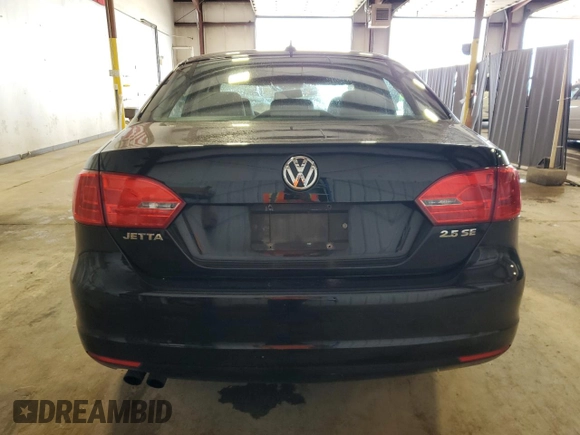 2013 Volkswagen Jetta SE with VIN 3VWBX7AJ2DM433307, listed as a Copart auction lot 56095105 with 247,383 mi miles and Salvage title. Bid and sale history available at DreamBid. Image 6.