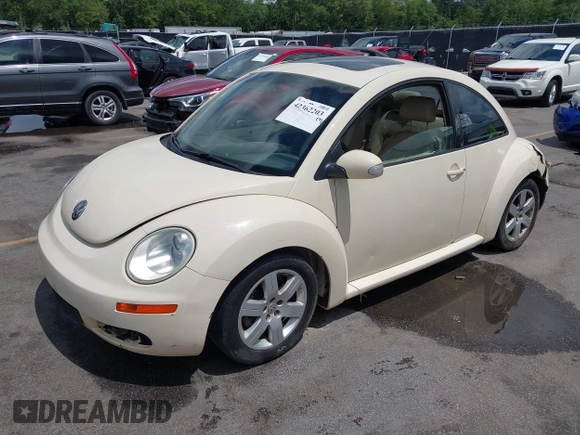 2007 Volkswagen Beetle with VIN 3VWRW31C27M511441, listed as a IAAI auction lot 42362203 with 200,236 mi miles and . Bid and sale history available at DreamBid. Image 17.