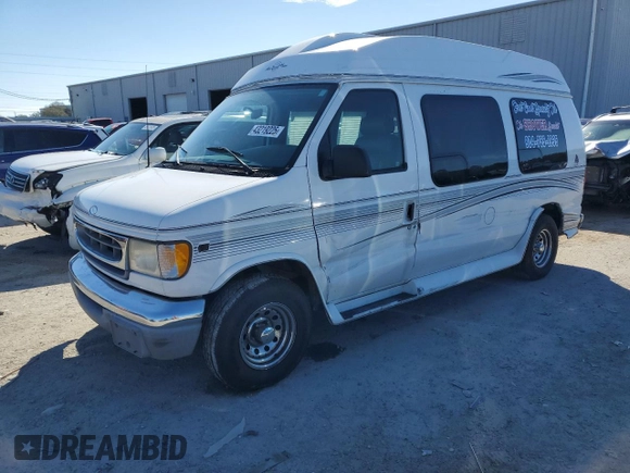 2000 Ford Econoline Cargo with VIN 1FDRE14W8YHC03112, listed as a Copart auction lot 43219225 with 177,781 mi miles and Salvage Title. Bid and sale history available at carsss.com. Image 1.