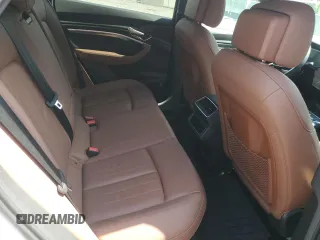 2021 Audi e-tron Premium z VIN WA1AAAGE5MB010441, wystawiony jako Copart lot #56303714 z przebiegiem 30 441 mil mil oraz . Historia ofert i sprzedaży dostępna na DreamBid. Obrazek 11.